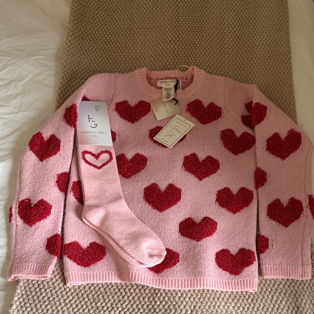NWT Girls Pink Heart Sweater & Socks Set Size 10/12 Tween Girl Gift